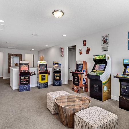 Spacious 8 Bdr Family Home With Arcades And Free Pool Heat Orlando Exterior photo
